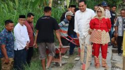 Warga Urunan Bangun Jalan Sendiri dan Viral, Bupati Arief Langsung ‘Gercep’ Cek Lokasi